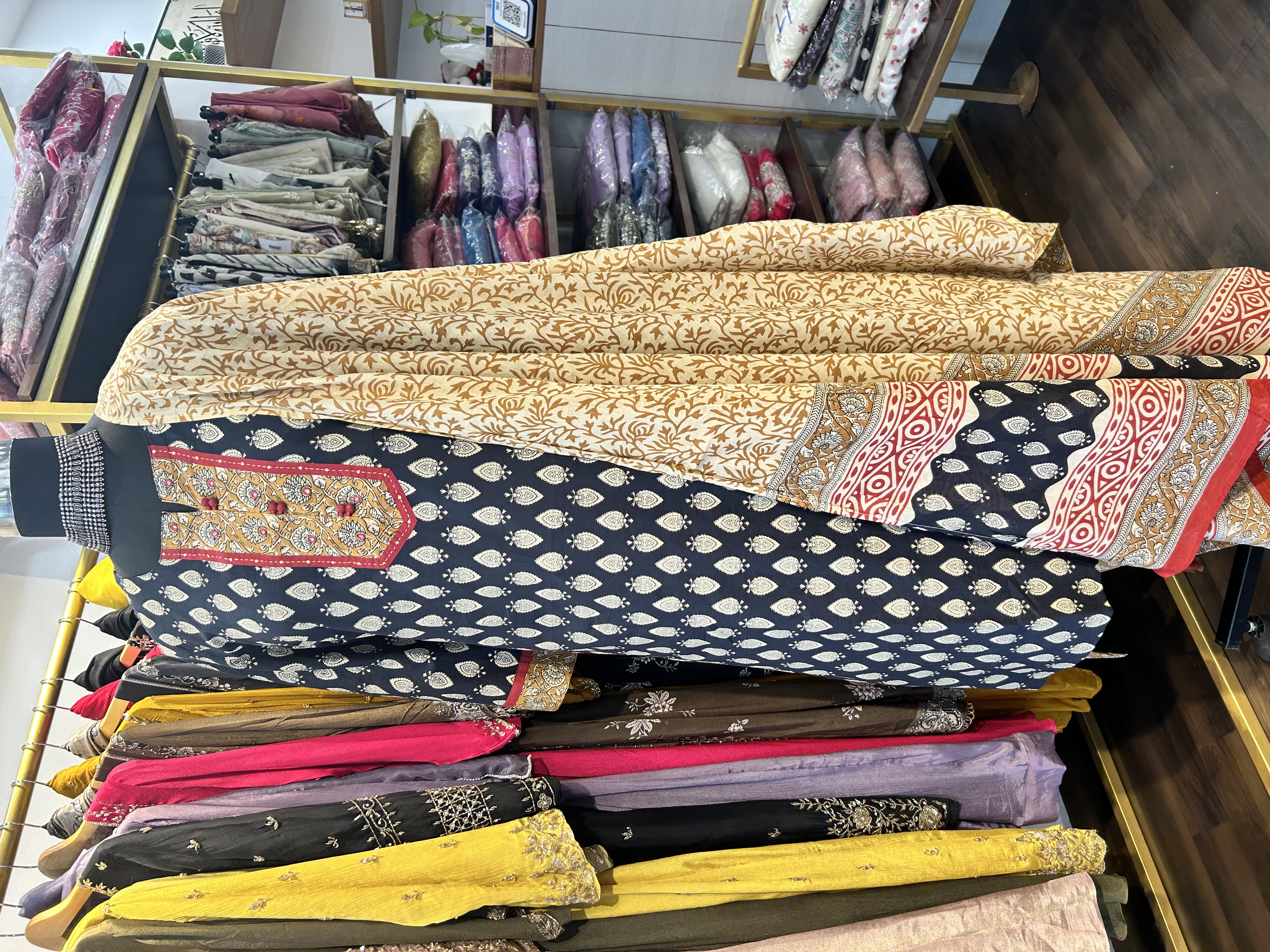 Cotton suit