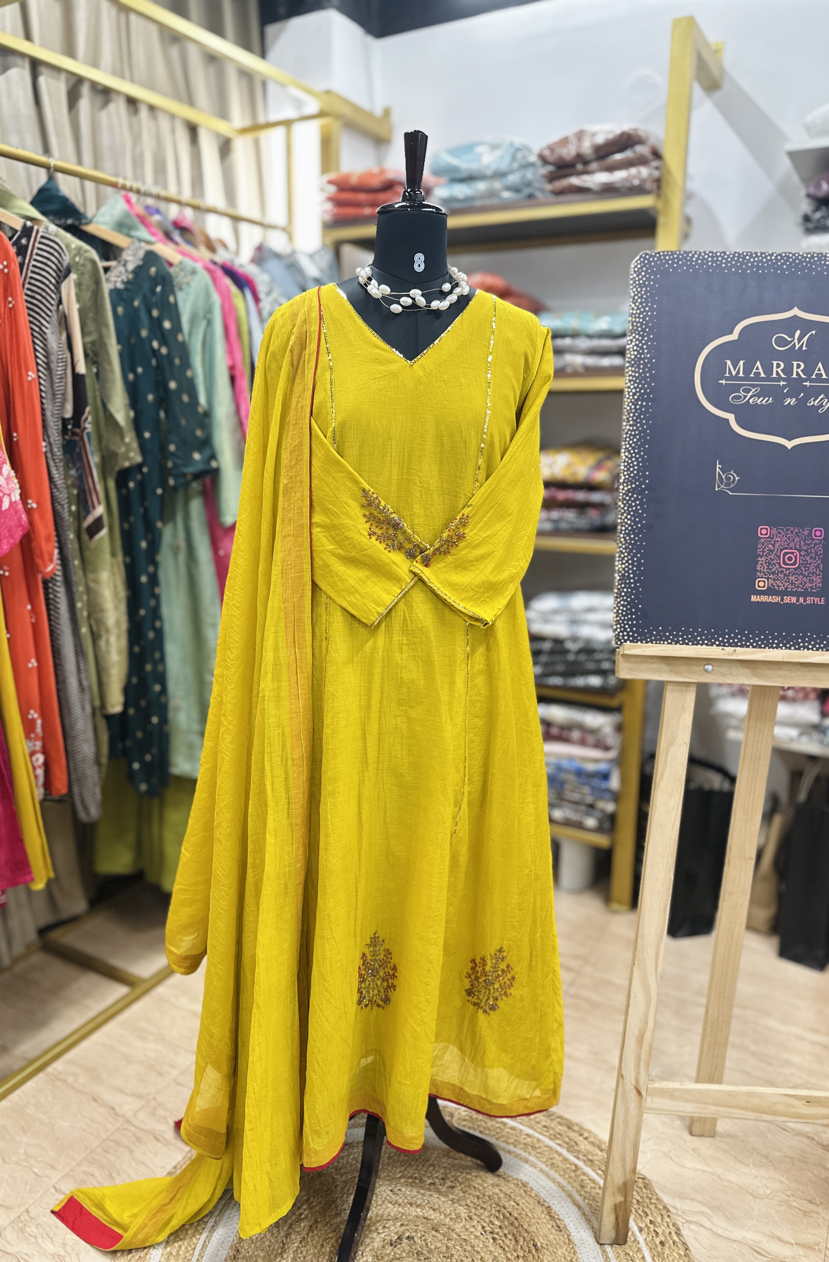 Mul chanderi suit