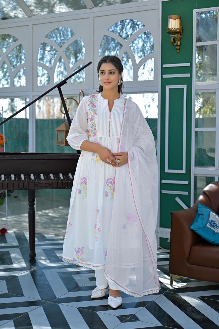 Mul cotton white suit