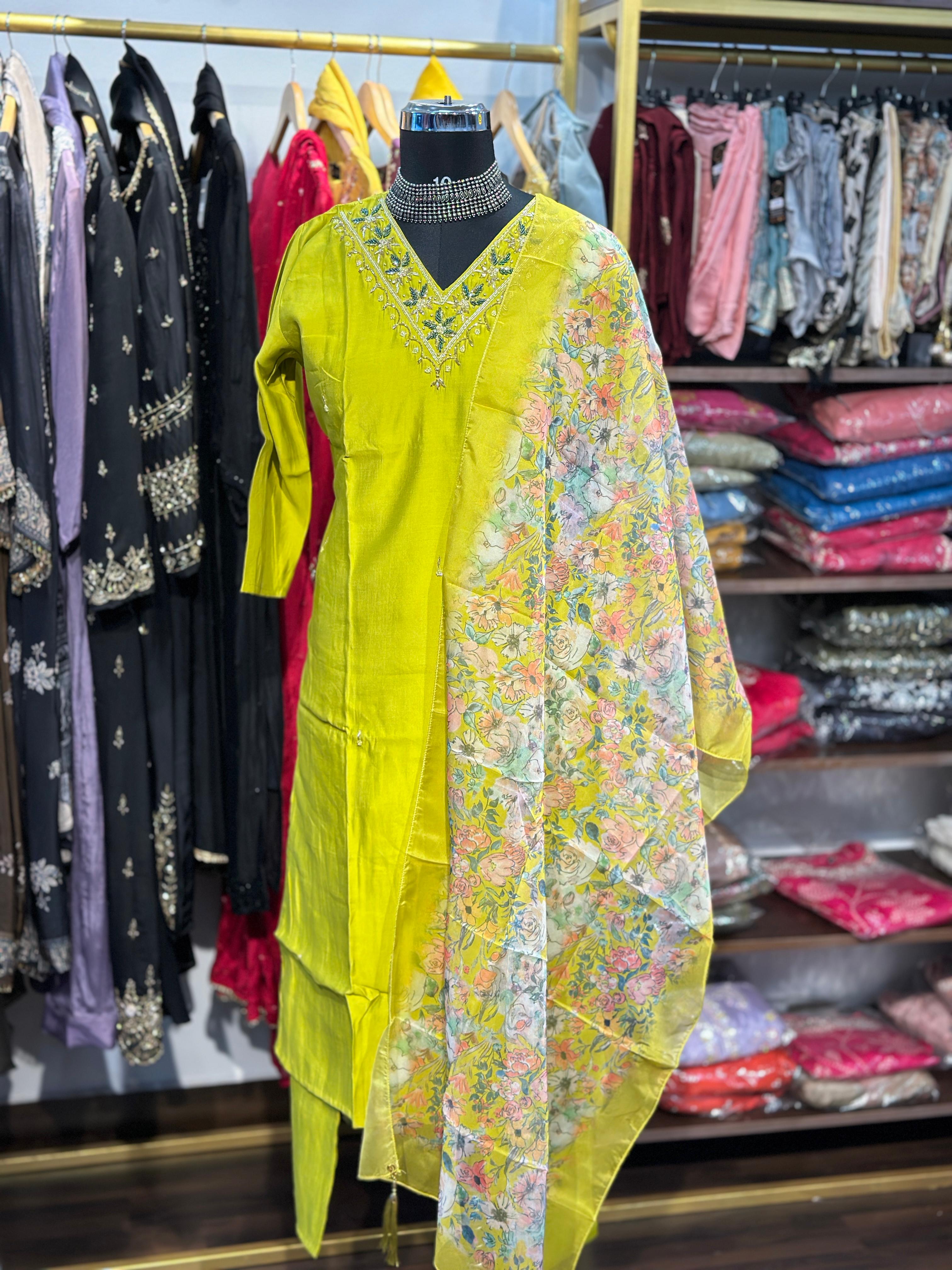 Roman silk suit